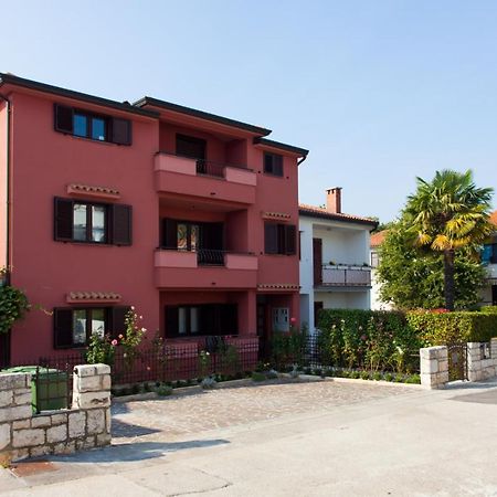 Apartments Banic Poreč Eksteriør bilde