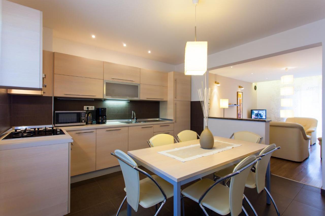 Apartments Banic Poreč Eksteriør bilde